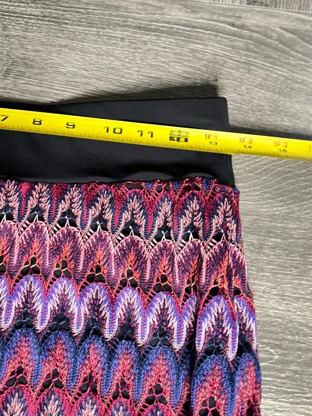 Karen Kane Burgundy-Multi Stretch Crochet Knit Maxi Skirt Sz XS Career Casual